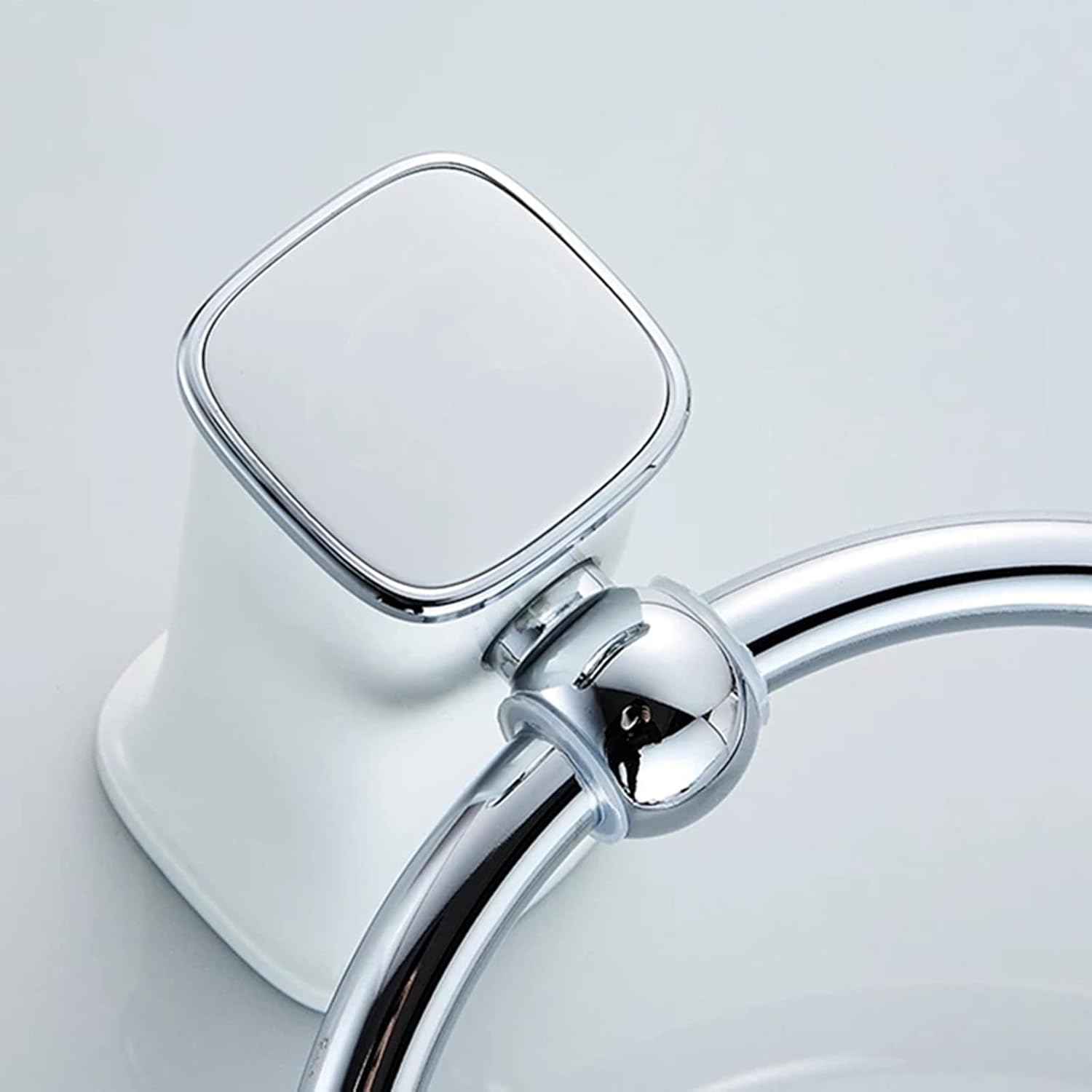 Towel Ring Round Wall-Mounted Towel Ring Rack Hanger Bathroom for Bath, Kitchen, Hotel