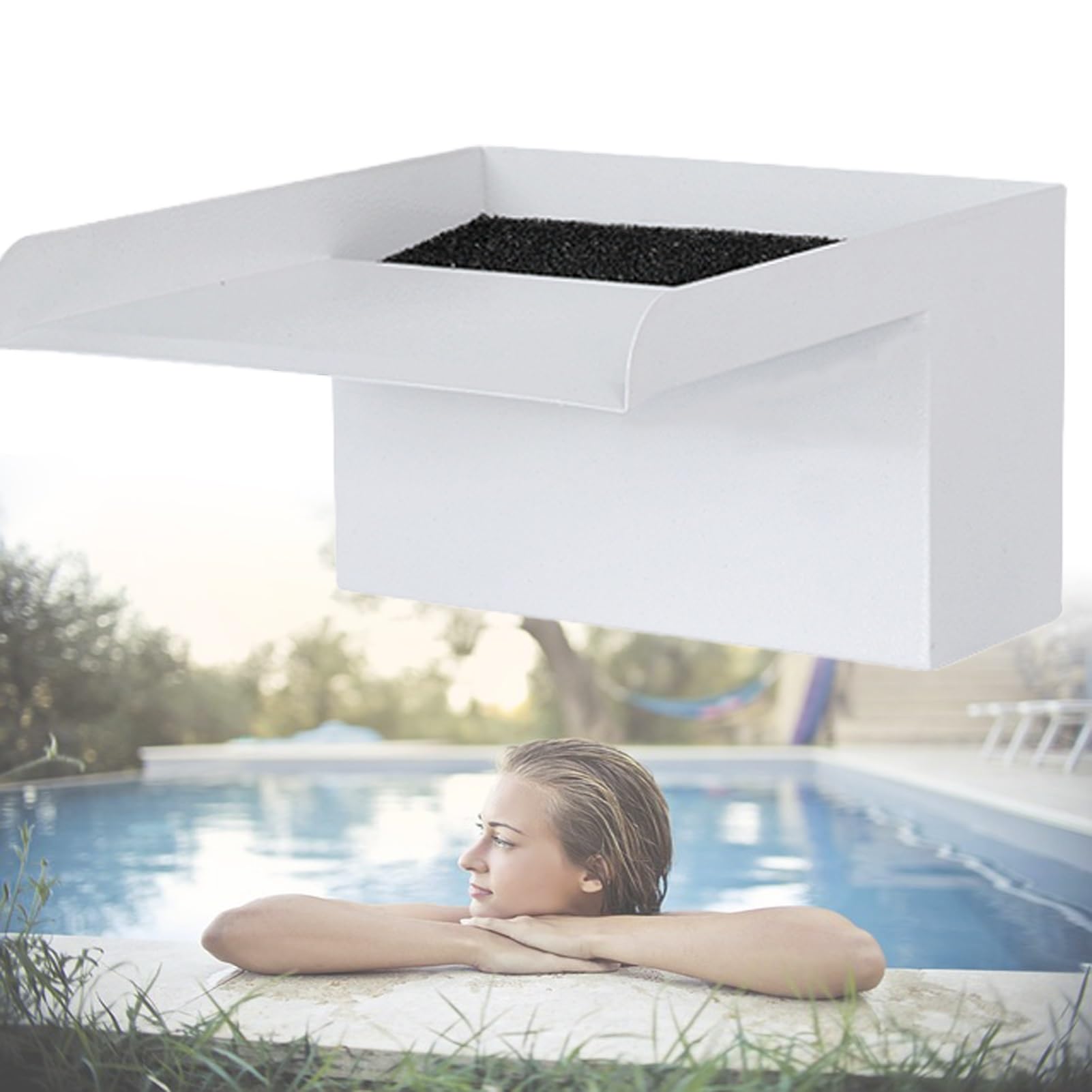 Décoration extérieure durable contre l'usure des bassins avec cette cascade blanche