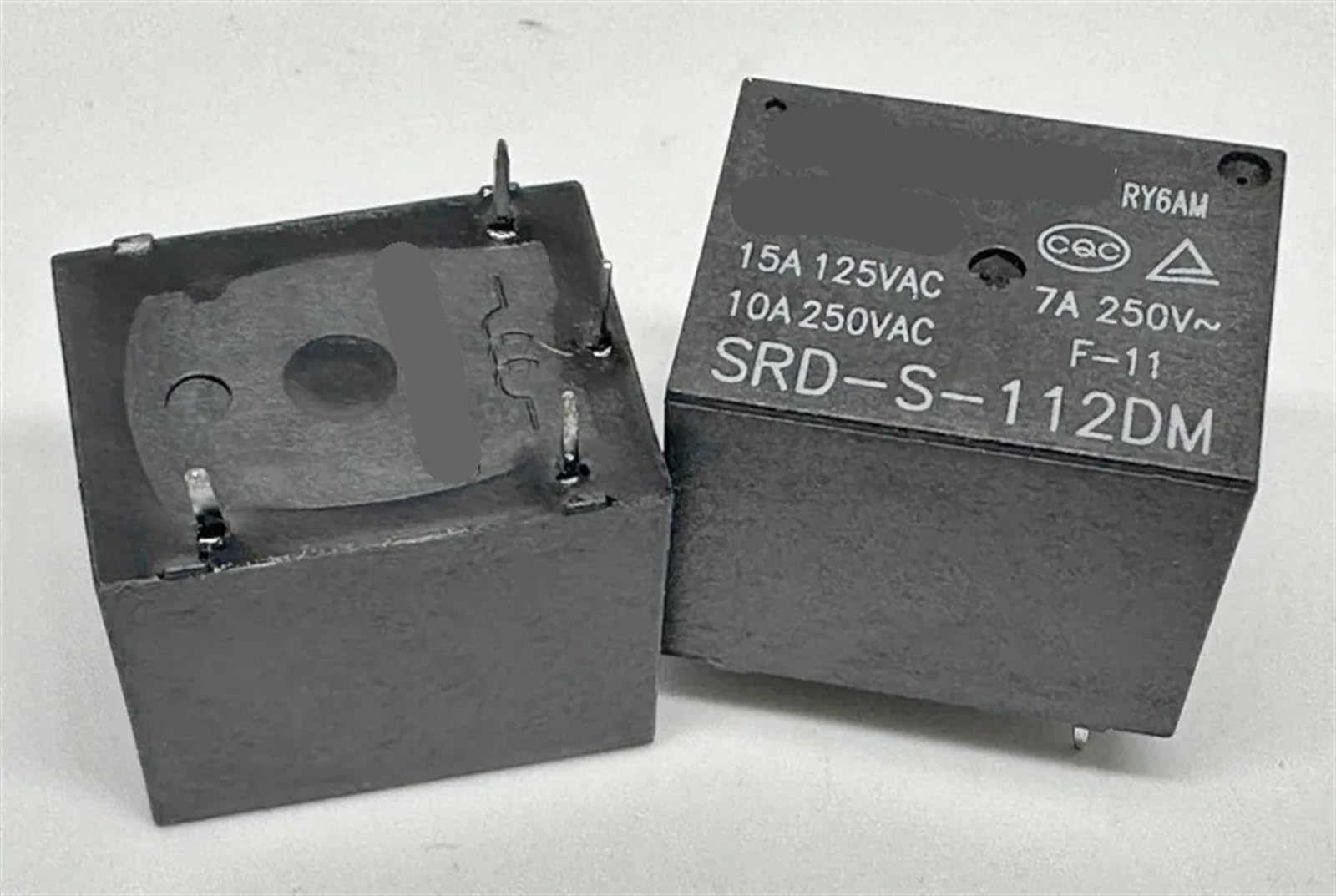 Relé de 4 pines SRD-S-105DM para reparar placas de electrodomésticos con fallos de encendido 3