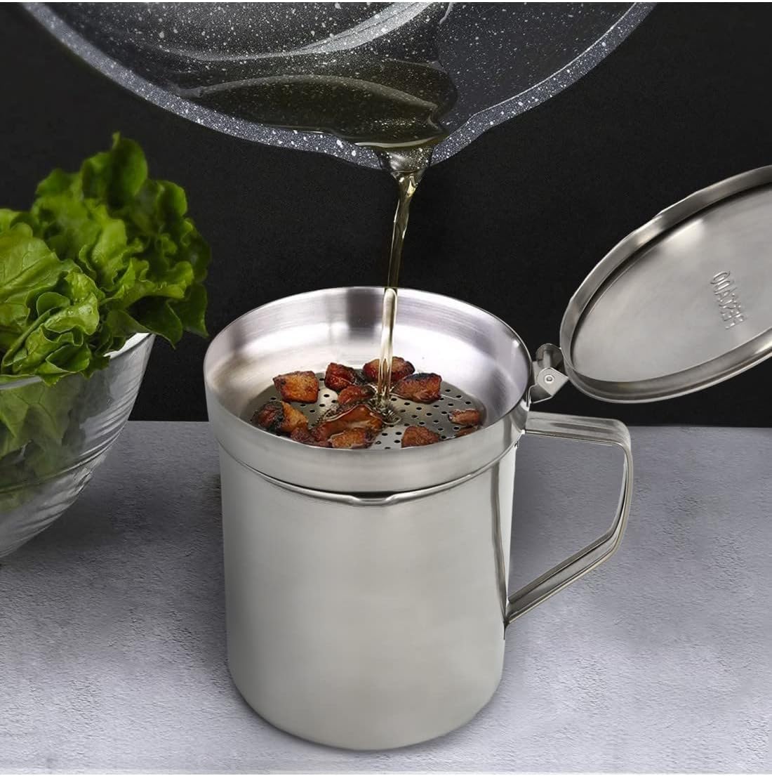 Genérico Pack 2 Aceiteras para Aceite Usado Acero Inoxidable para Cocina 550ML con Filtro Metálico/Recipiente para Aceite Usado de Cocina y Grasa/Grasera Cocina Metálica 550ML 2Uds Metálico