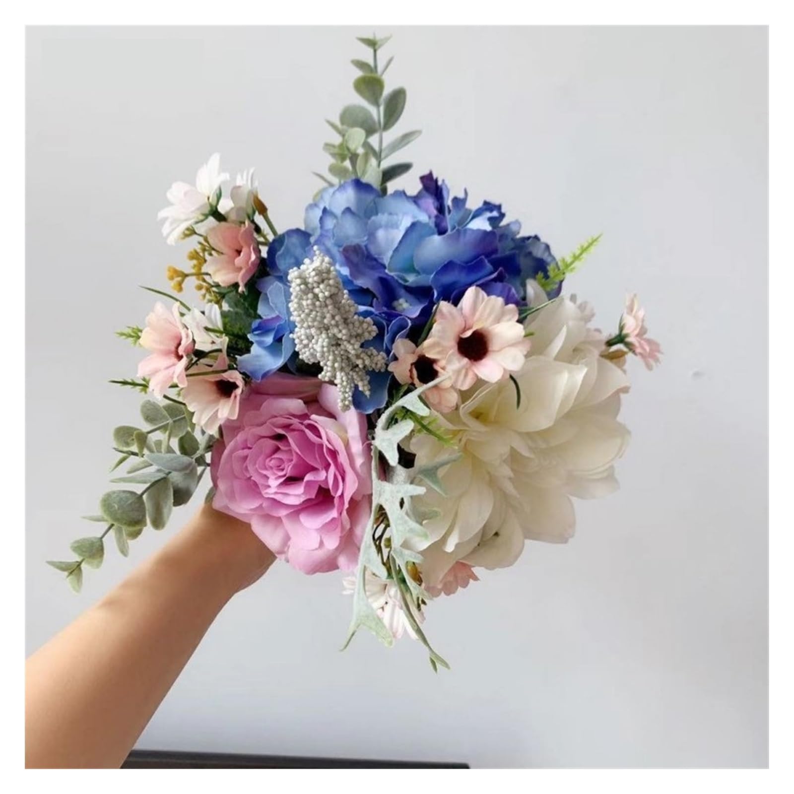Fiori artificiali Simulazione di matrimonio Bouquet di fiori Rose artificiali Bouquet da damigella d'onore Ortensia Dalia Eucalipto Bouquet da sposa Fiori Fiore finto