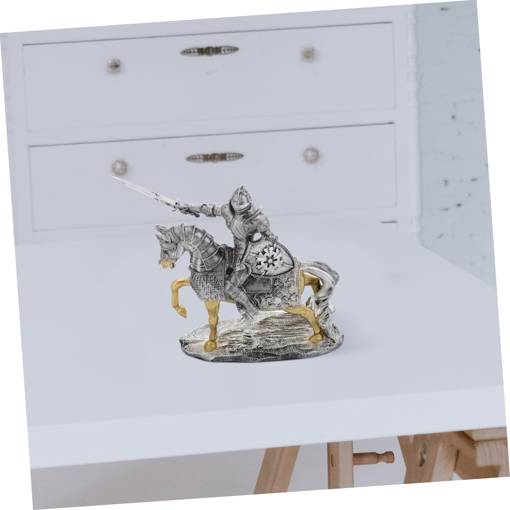 Vaguelly Figurine de Chevalier Rétro en Résine Argentée pour Décoration