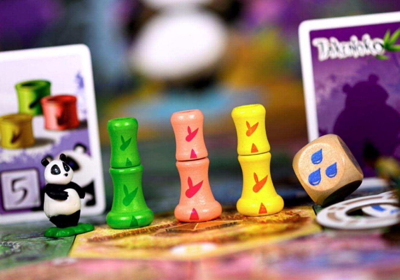 Asmodee Takenoko Board Game, 2-4 Players, 8+ Years, Italian Edition