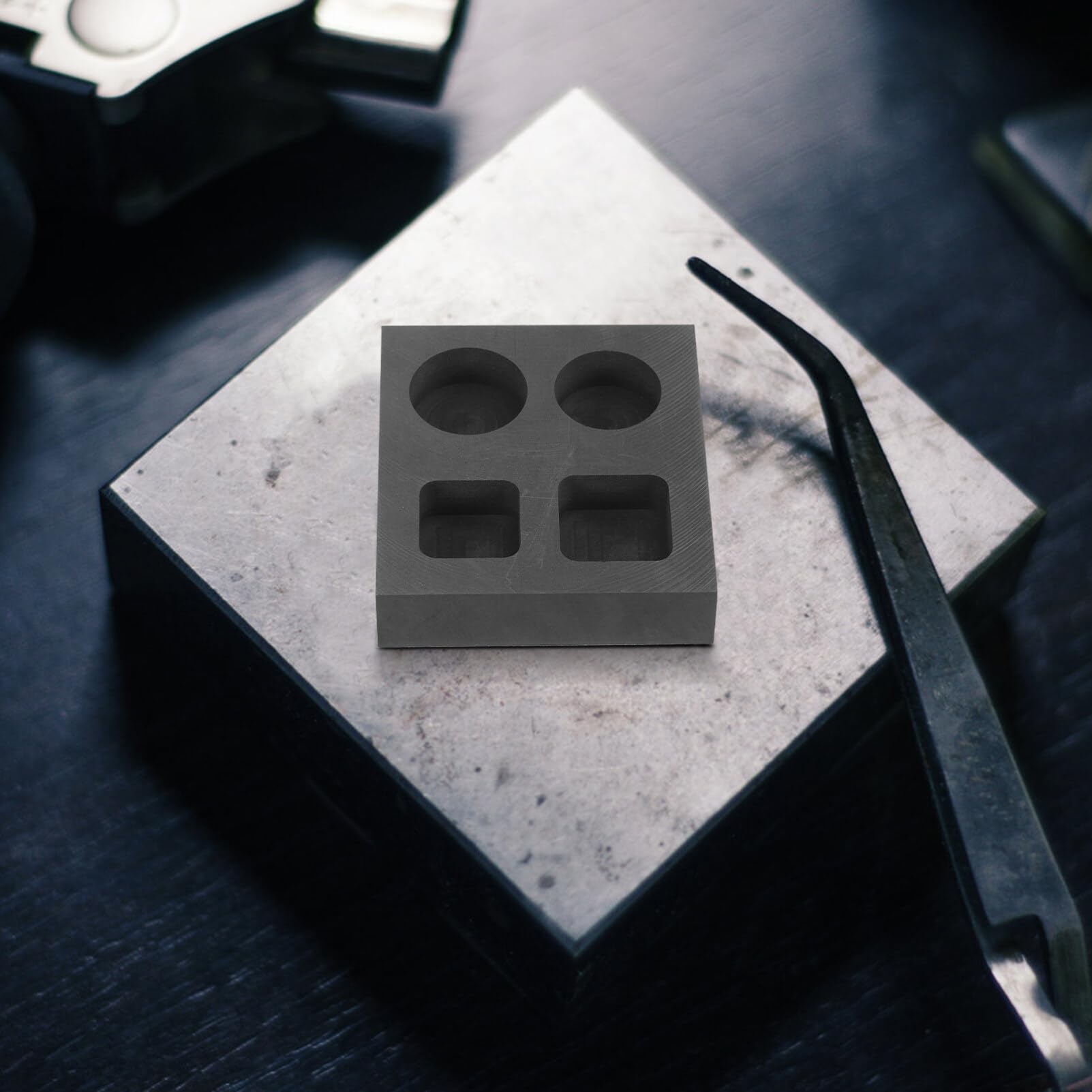 Amazon.co.jp: VILLCASE 黒鉛 インゴット 鋳型 黒鉛 鋳造 コイン 金属 精錬 スクラップ 鋳型 インゴット 坩堝 鋳型 溶解用  鋳造 精錬 金 銀 金属 : ホーム＆キッチン