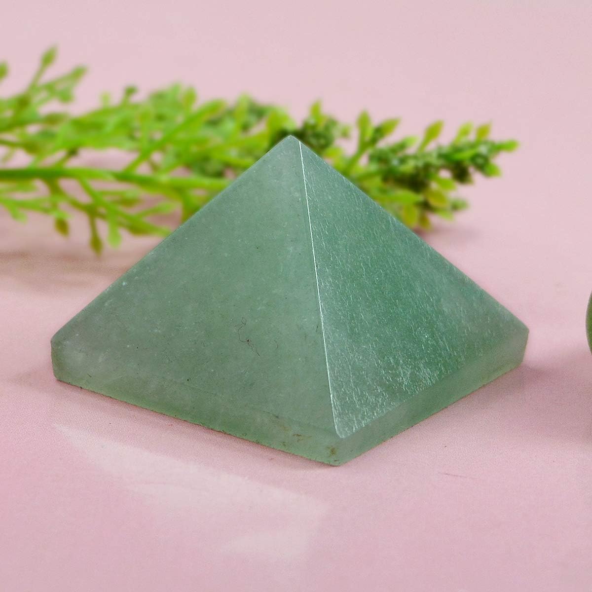 Reiki Crystal Products Natural Crystal Stone Aventurine Pyramid, Standard, Green, 1 Piece