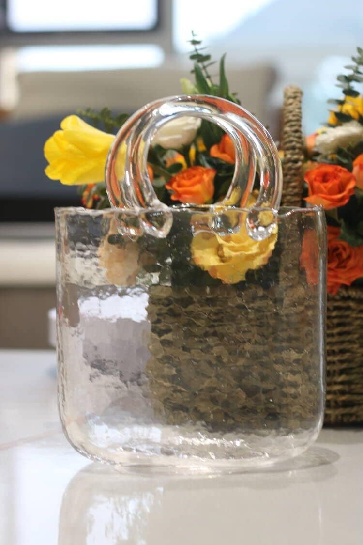 Purse Vase for Flowers, Fish Bowl with Bubble, Handbag Shape Clear Glass Vase, 10.6 inch Plant Vase for Christmas, Birthday Gift, Table Decor- Transparent