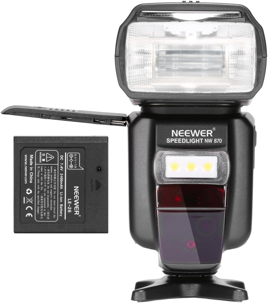 Neewer NW870 flash with battery compartment open and battery inserted