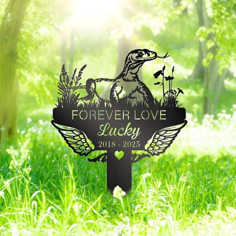 Personalized Muscular Duck Memorial Stake – Custom Grave Marker for Outdoor Lake and Garden Tribute (Golfer Remembrance Stake)