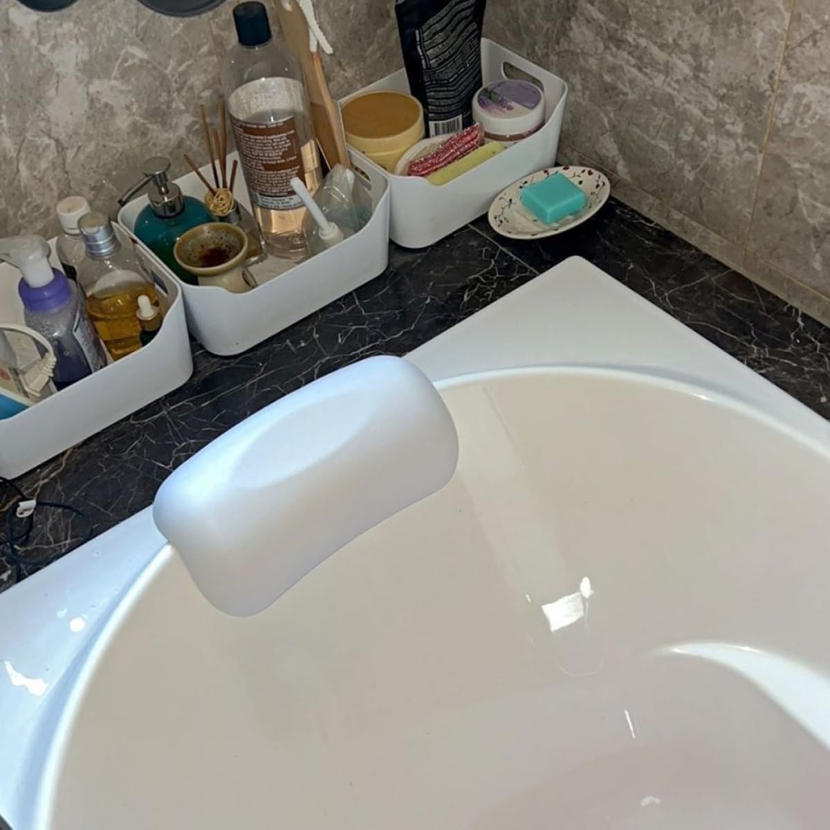 Cuscino per Vasca da Bagno Ventose Antiscivolo in Pu Morbido e Traspirante, Supporta Testa, Collo e Spalle, Accessorio per Relax in Vasca a Casa