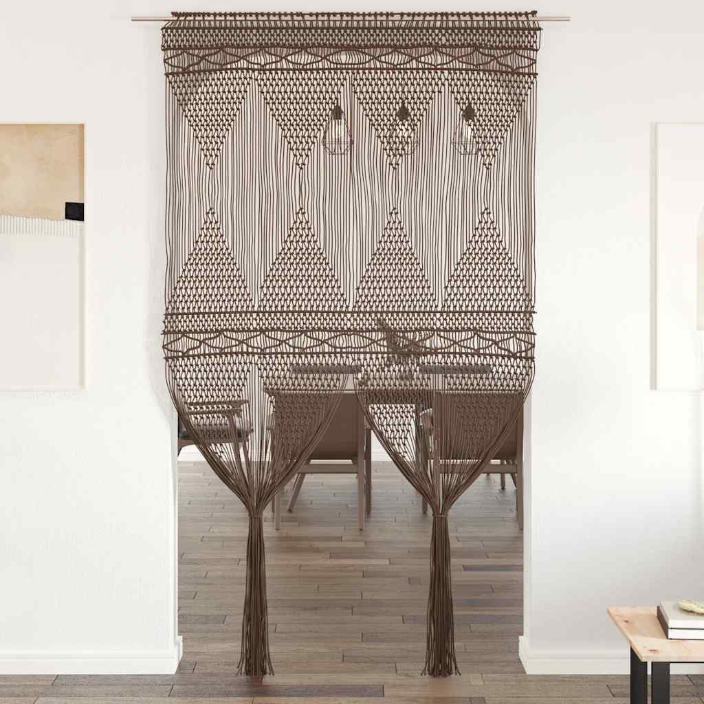 Rideau en macramé taupe la solution idéale pour habiller une porte ouverte