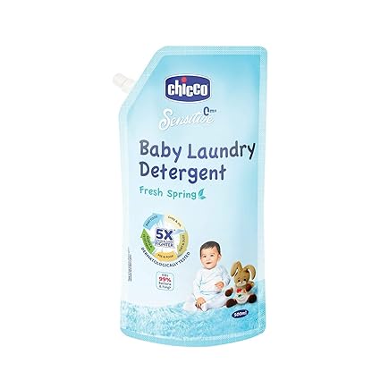 Chicco Baby Liquid Laundry Detergent, 5X Stain & Germ Fighter, Kills 99% of Germs, Dermatologically Tested, Effective & Gentle Cleaning, Fresh Springs, Refill pack (500 ML)