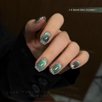 GAOY Green Cat Eye Gel Nail Polish, 16ml Holographic Glitter Jelly Nail Polish with Magnet, Reflective Translucent UV Gel for Manicure Art DIY, 3898 Mossy Glade