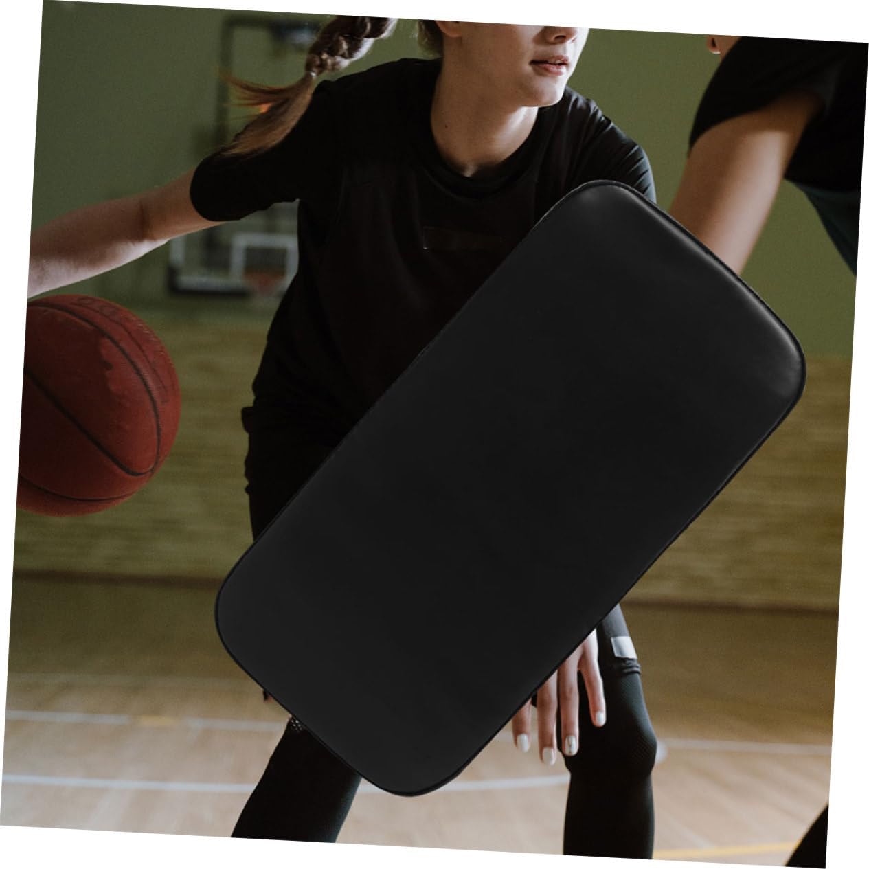 2pcs Basketball Versus Board Blocking Pad Supple Blocking Mat Handheld Pad Mat for Sports