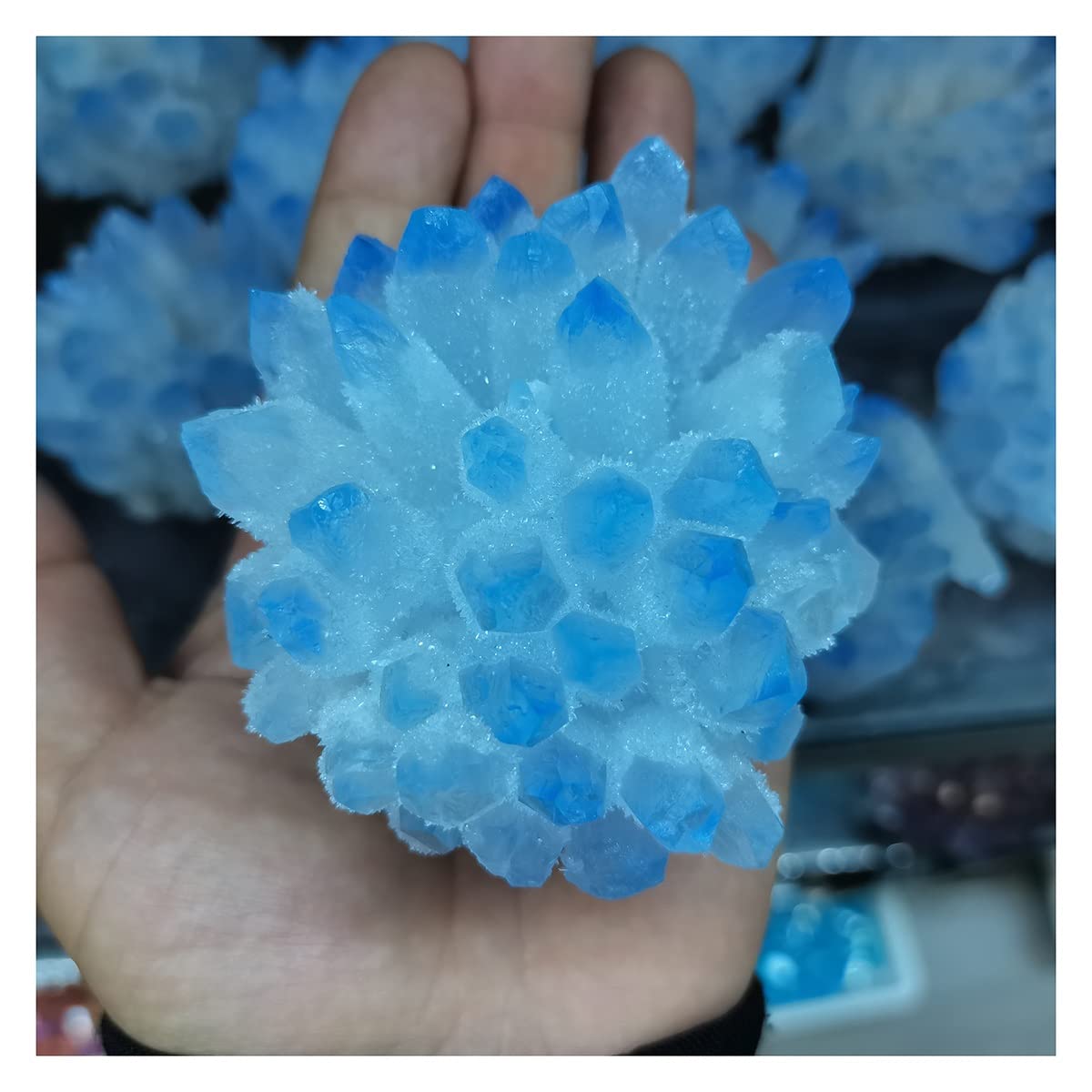 Cuarzo Fantasma Azul Natural de 450g para Crear un Oasis de Calma en tu Salón