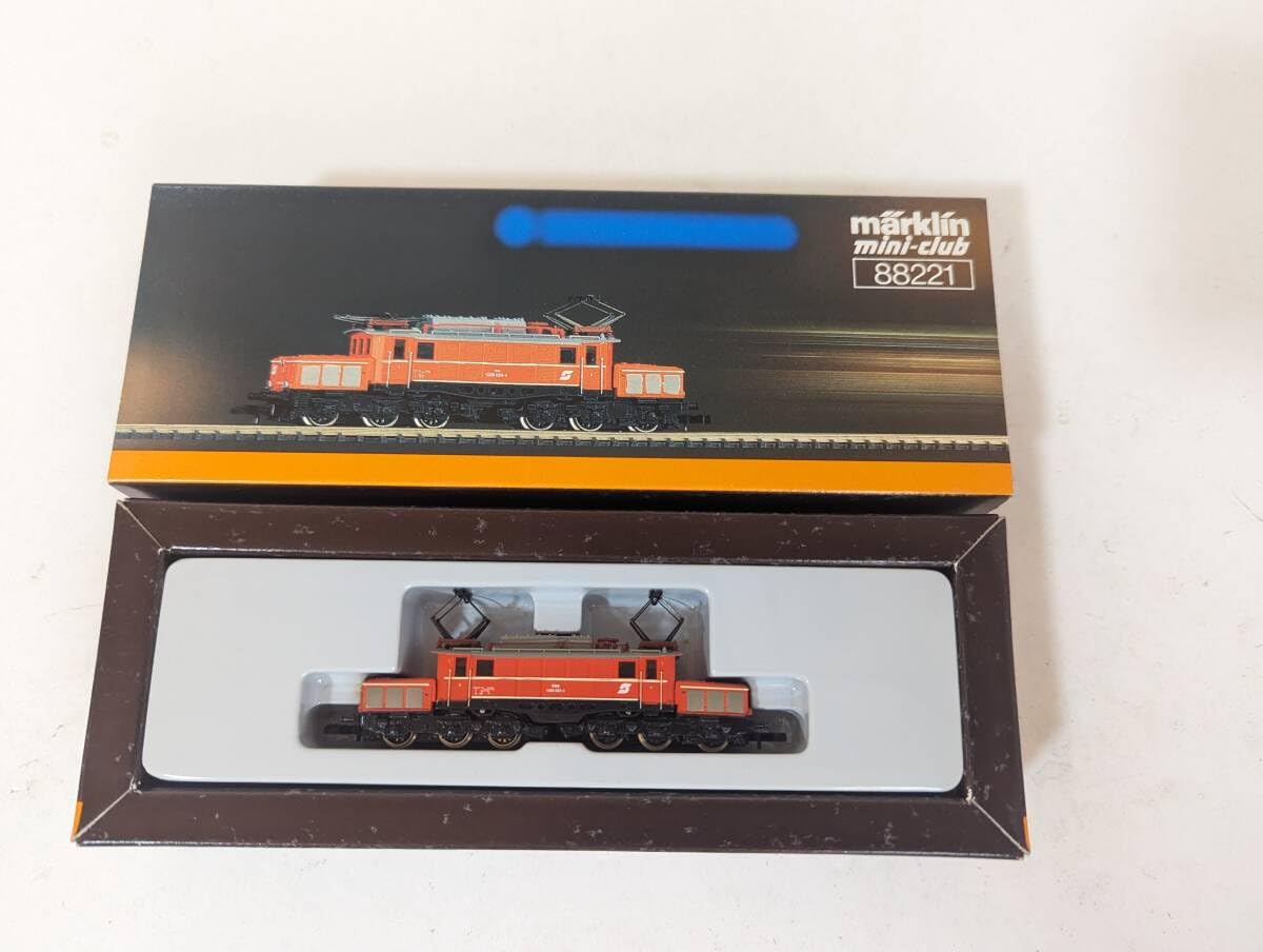メルクリン mini-club 　8827 BR41 高速貨物列車用大型重機関車 Amazon | メルクリン -club 8827 BR41 高速貨物列車用大型重機関