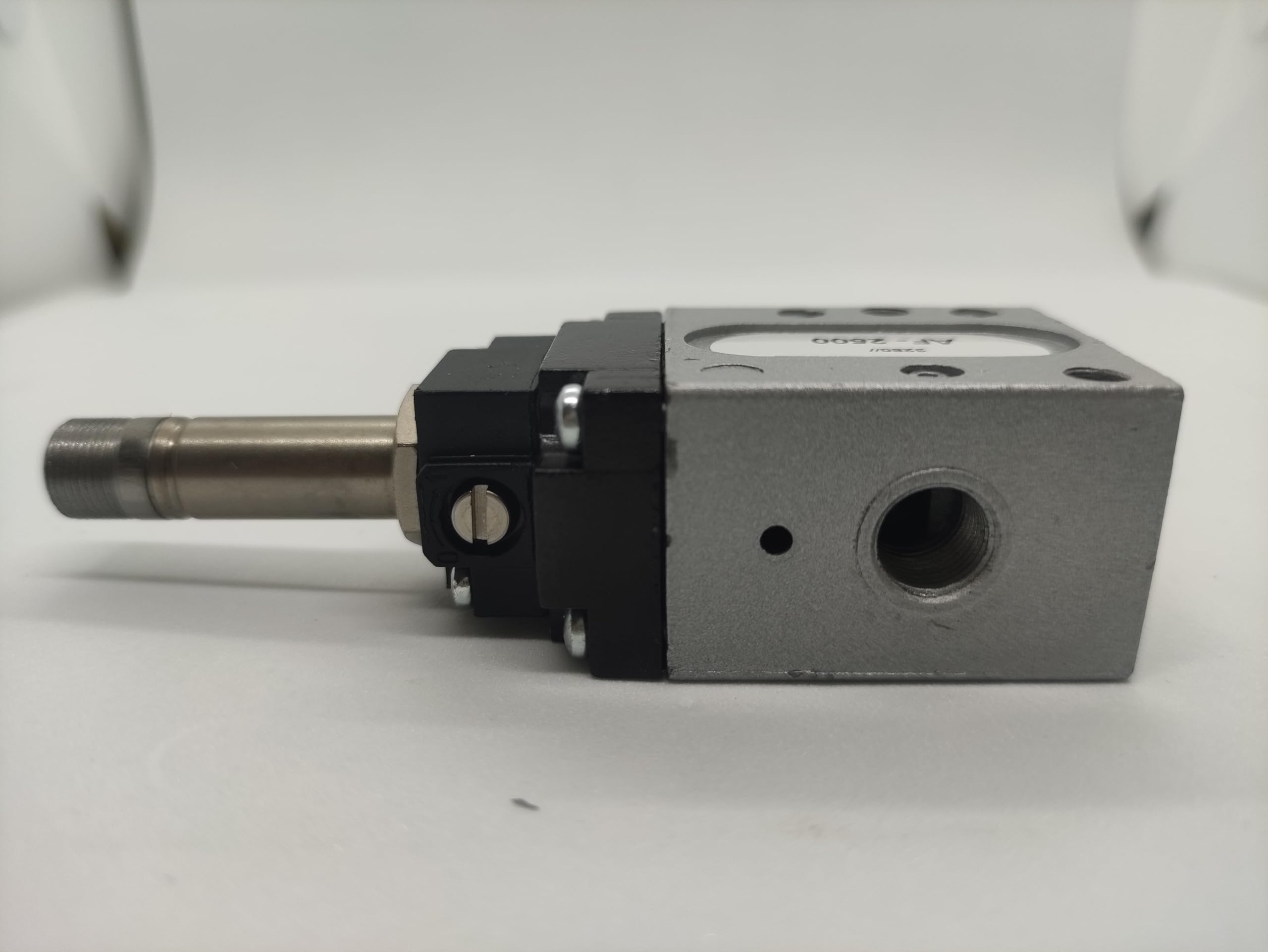 AF-2520 UNIVER ELETTROVALVOLA PNEUMATICA AD OTTURATORE 3/2 G 3/8"