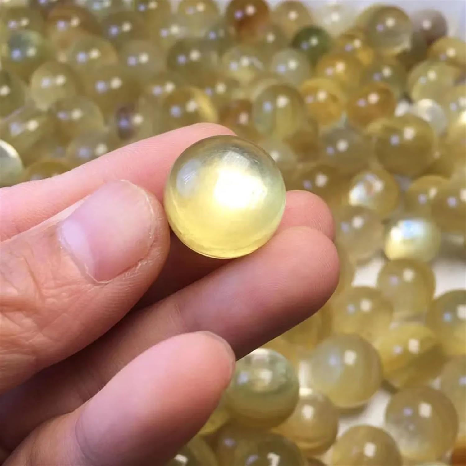 Stone Golden mica lepidolite Ball Quartz Crystal Ball Home Room Decoration