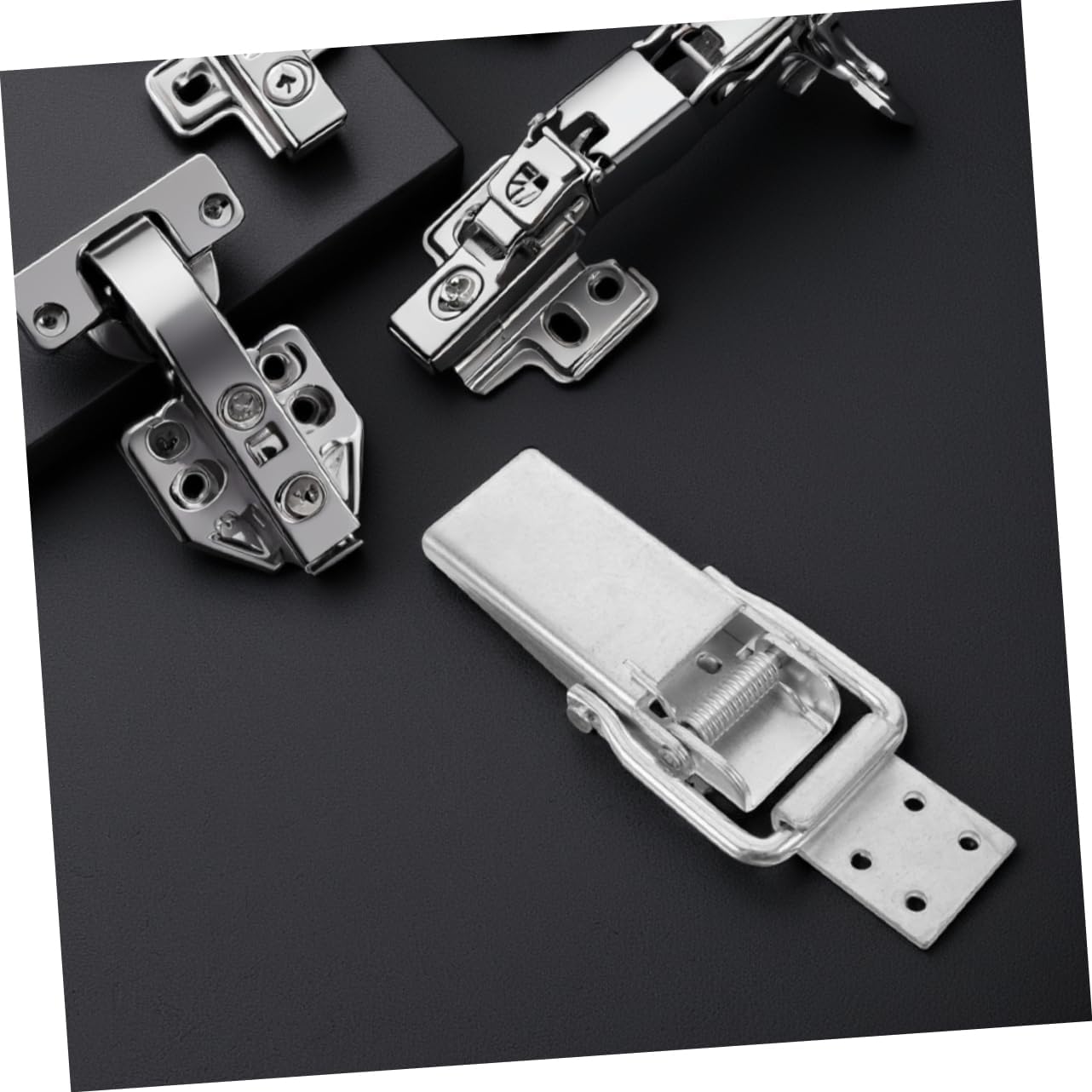 Healifty 2Pcs Heavy Duty Spring Loaded Latch for Truck and Trailer Security Effortless Installation and Comprehensive Hardware for Cargo Compartments