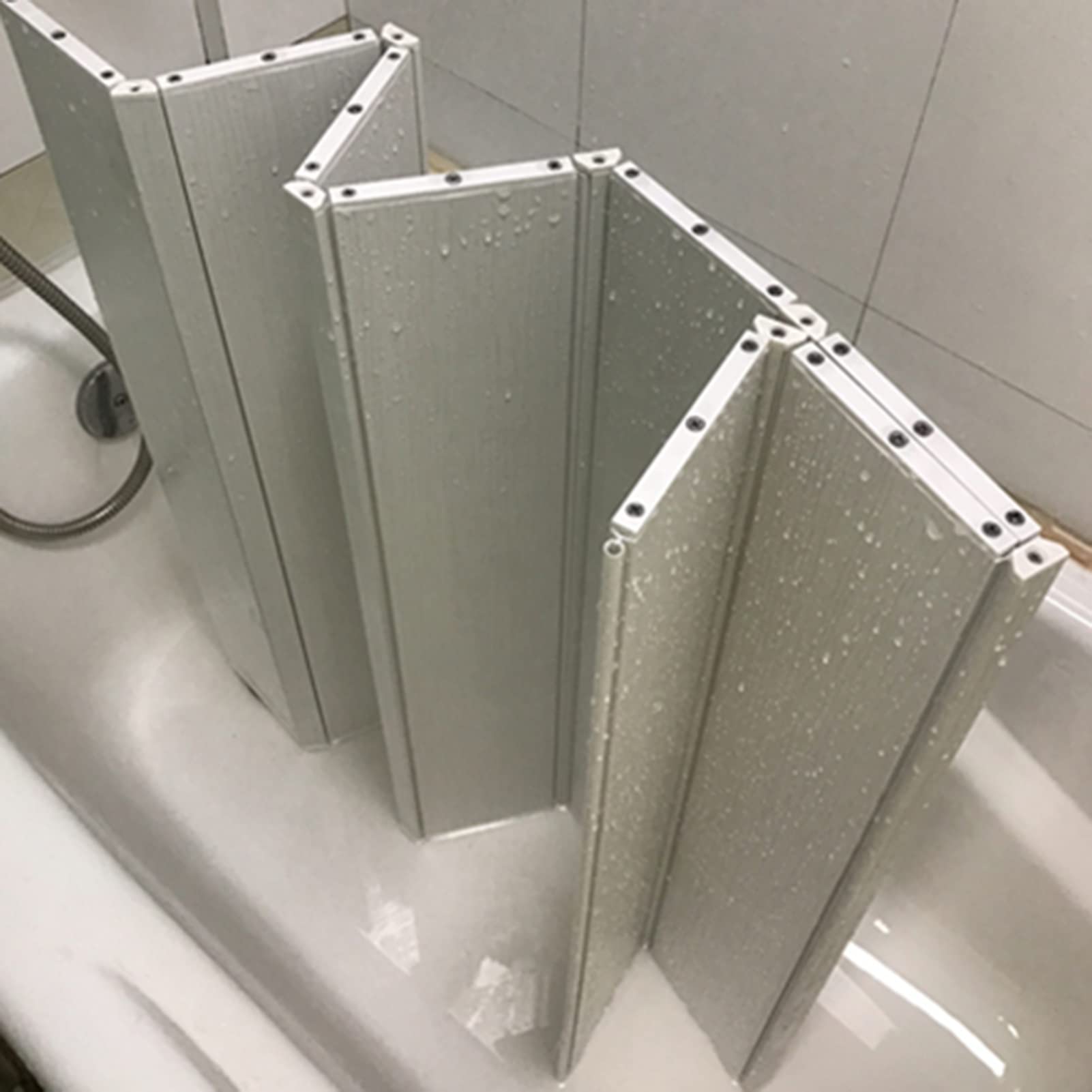 Couverture de baignoire pliante pour stopper le refroidissement de l'eau