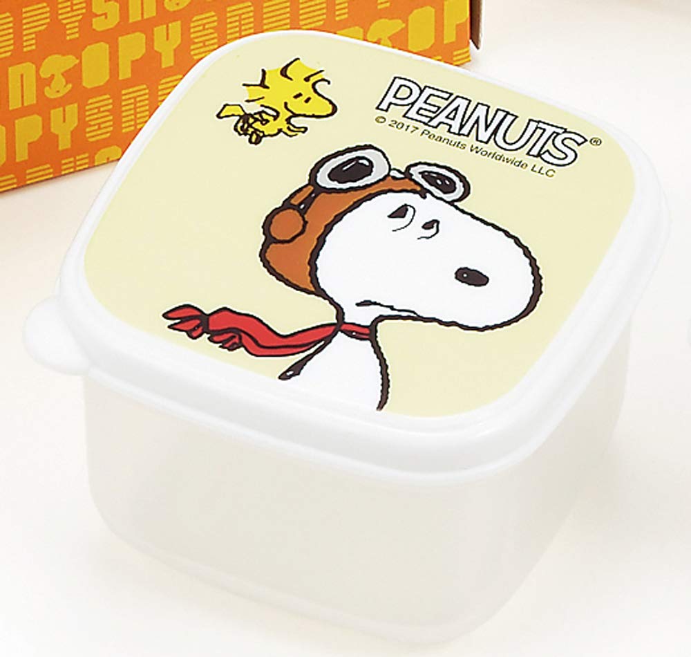 Amazon.co.jp: Tamahashi SN-304 Snoopy Sealing Container, Flying