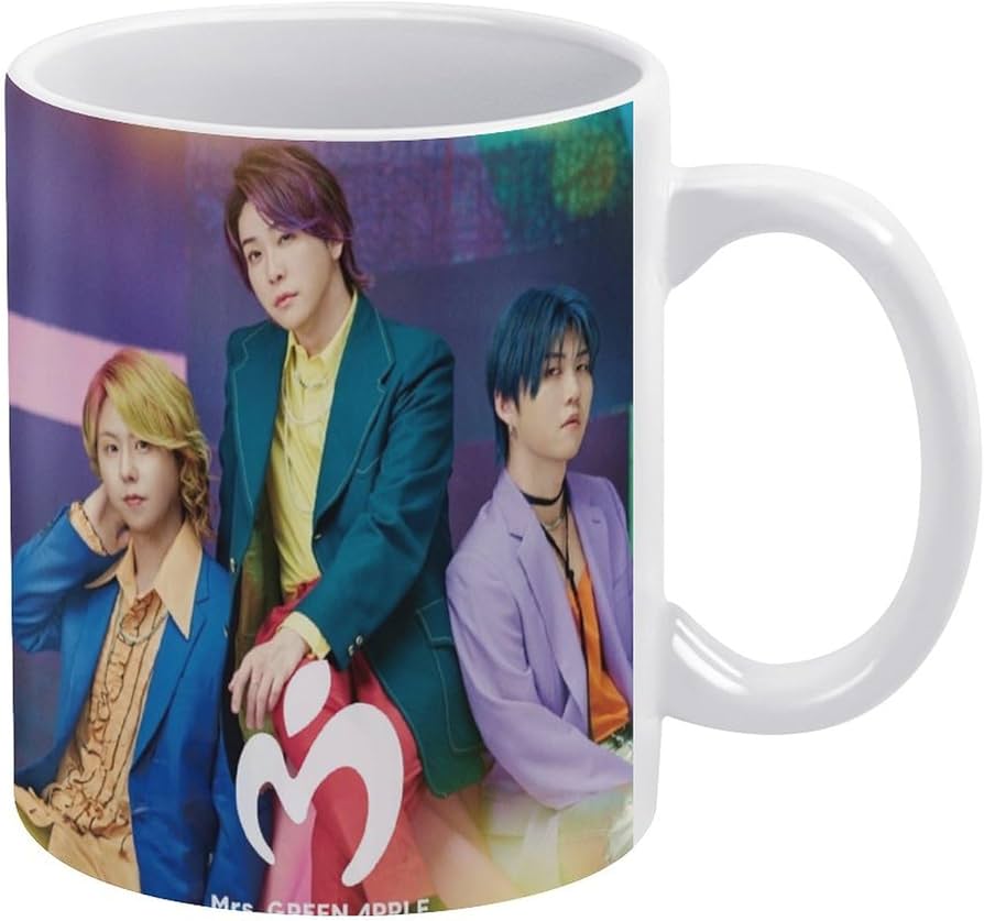 Amazon.co.jp: ミセス・グリーン・アップル マグカップ コップ 陶器