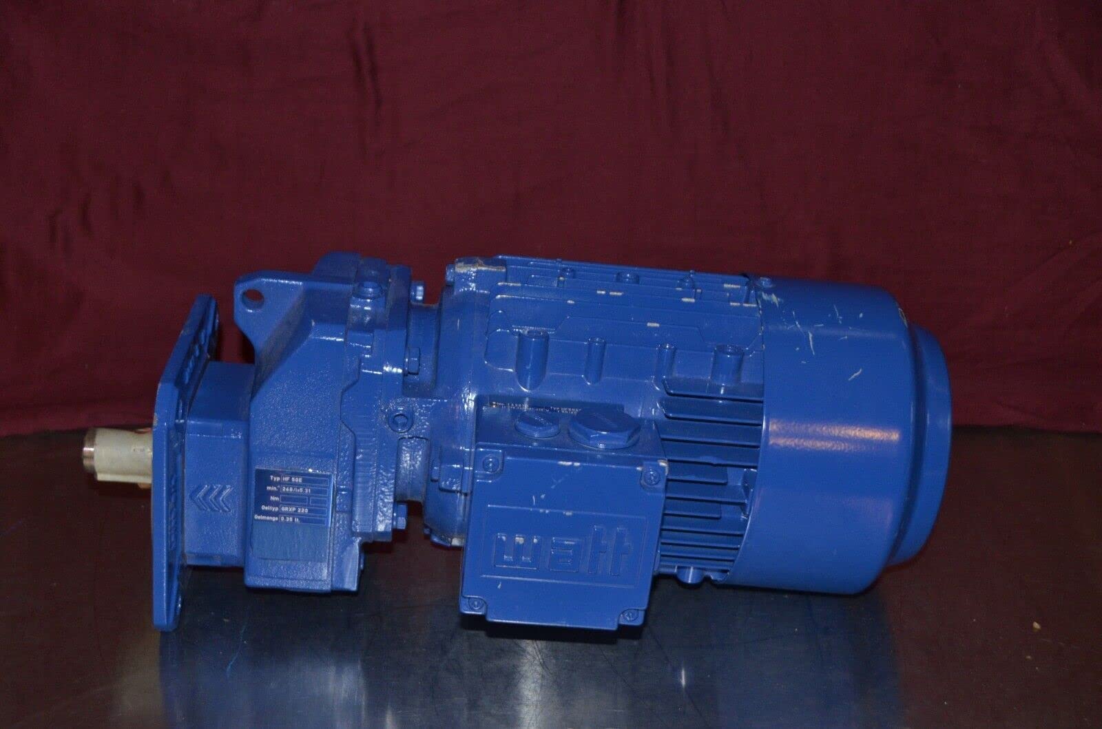 WATT Helical Gear Motor HF 50E HF50E90L-4NYH 1.5 kW 5.31:1 1420/1725RPM 50/60HZ