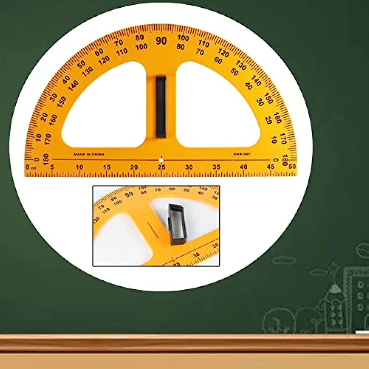Volwassen Leraar Die Wiskunde Uitlegt Op Het Schoolbord in De Klas Stock Afbeelding - Image of Volwassen Leraar Die Wiskunde Uitlegt Op Het Schoolbord in De Klas Stock Afbeelding - Image of