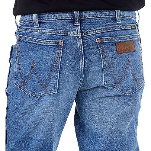 Image of Wrangler Men's Retro Slim Fit Straight Leg Jean