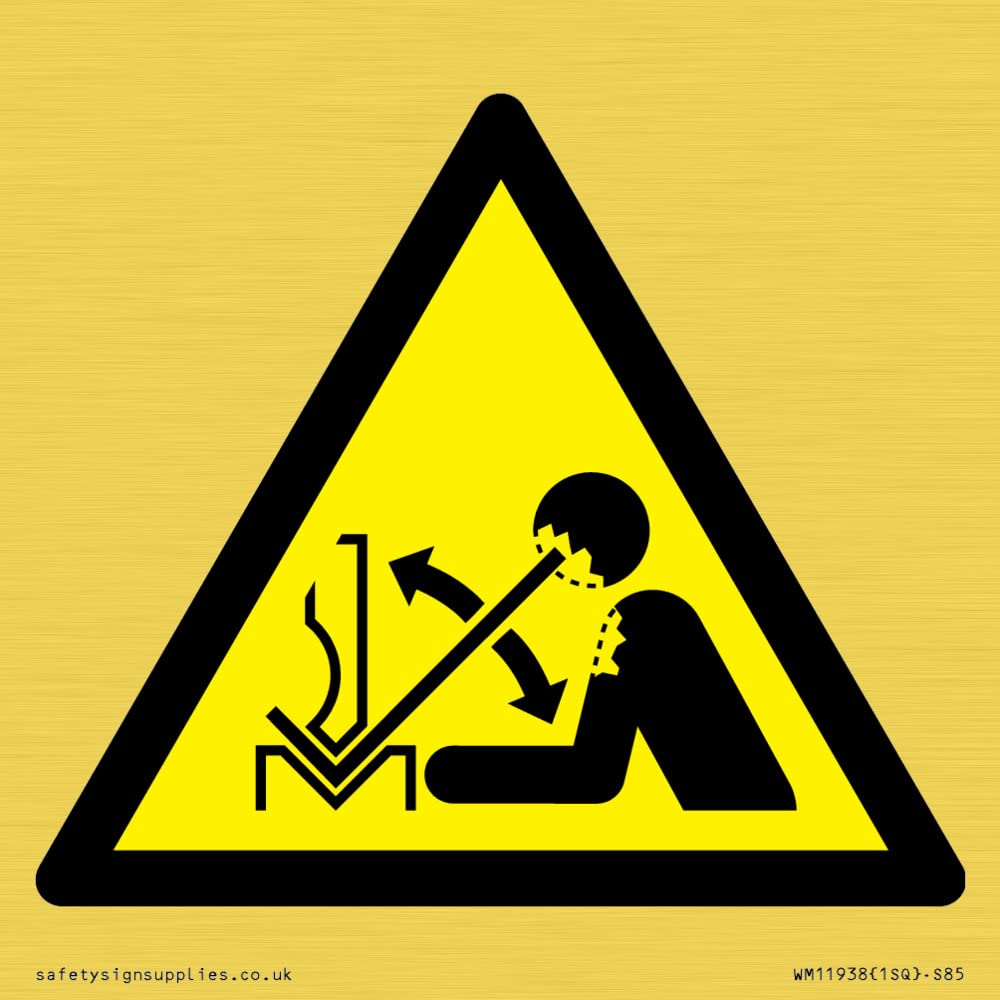 W032 Warning: Rapid movement of workpiece in press brake Sign - 85x85mm - S85