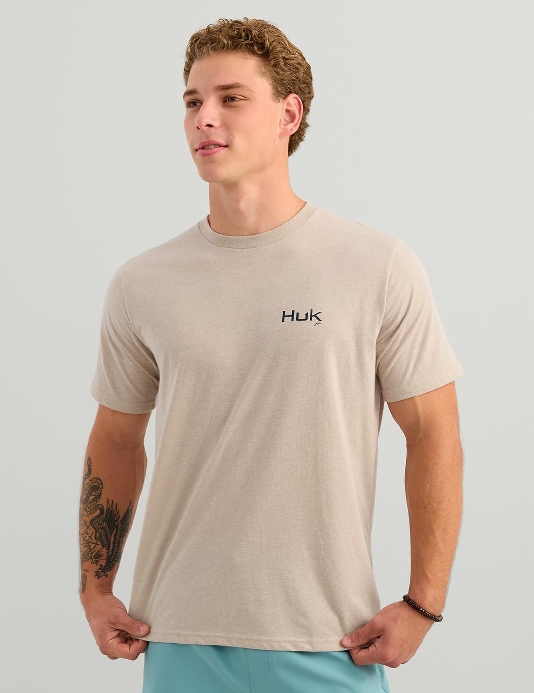 HUK Men's Kc Scott Original Fishing Artwork Graphic Tee Shirts, Short Sleeve Casual T-Shirts, Lightweight, Soft Cotton Blend
