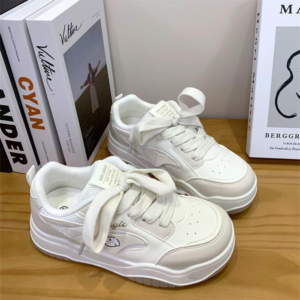 Y2K Shoes Women's Sneakers Beige Graffiti Warm Artistic Design Comfort Durable Sole Platform US5.5-8