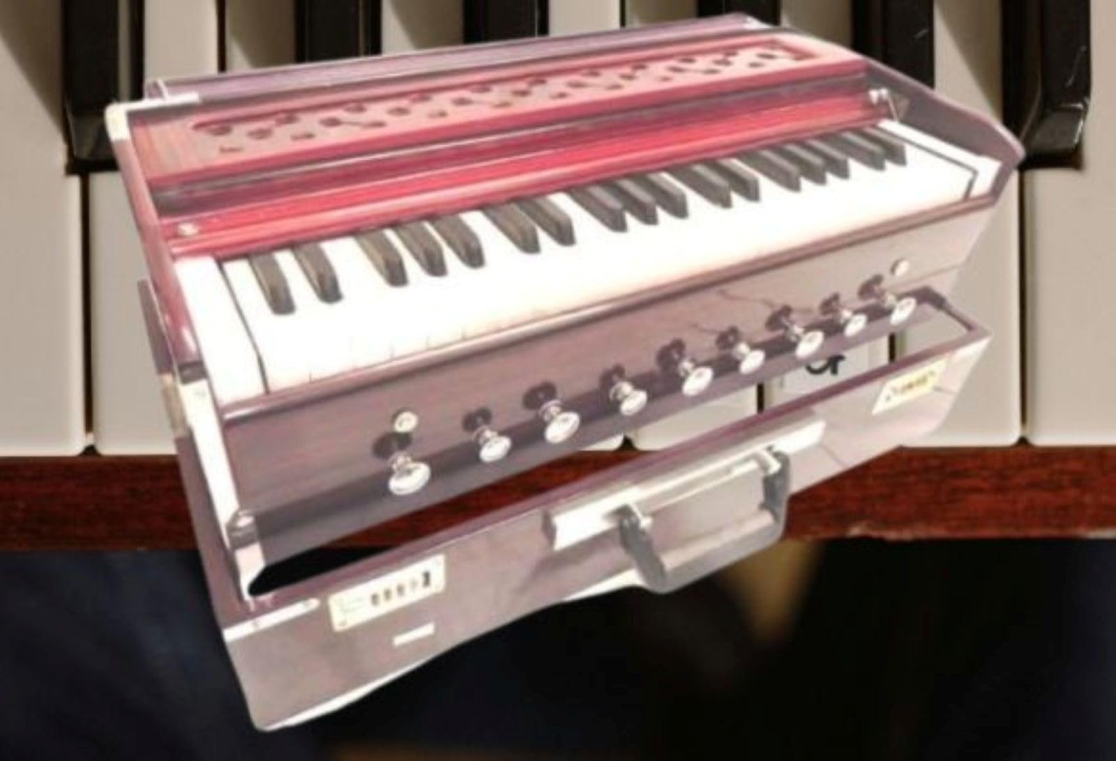 9 stop, 3-1 2 Octaves Harmonium | Strumento musicale indiano originale | Sistema audio classico Hard Key | Sangeet Special Double Reed | Serrature numerate con borsa imbottita