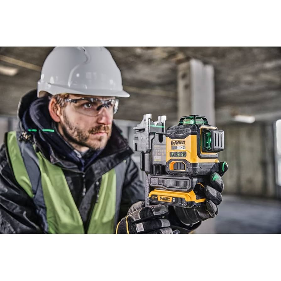 DEWALT 20V MAX 3X360 Green Cross Line Laser Level with 100m