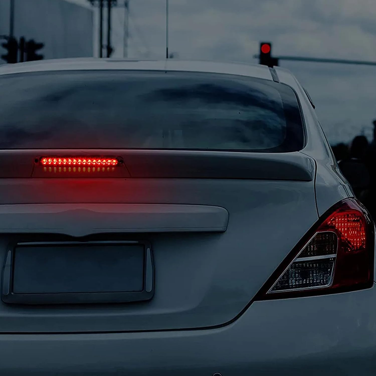 Universal Red 24 LED 12V Car High Mount Third 3RD Brake Stop Tail Light Lamp for Car SUV Truck High Level Brake Light