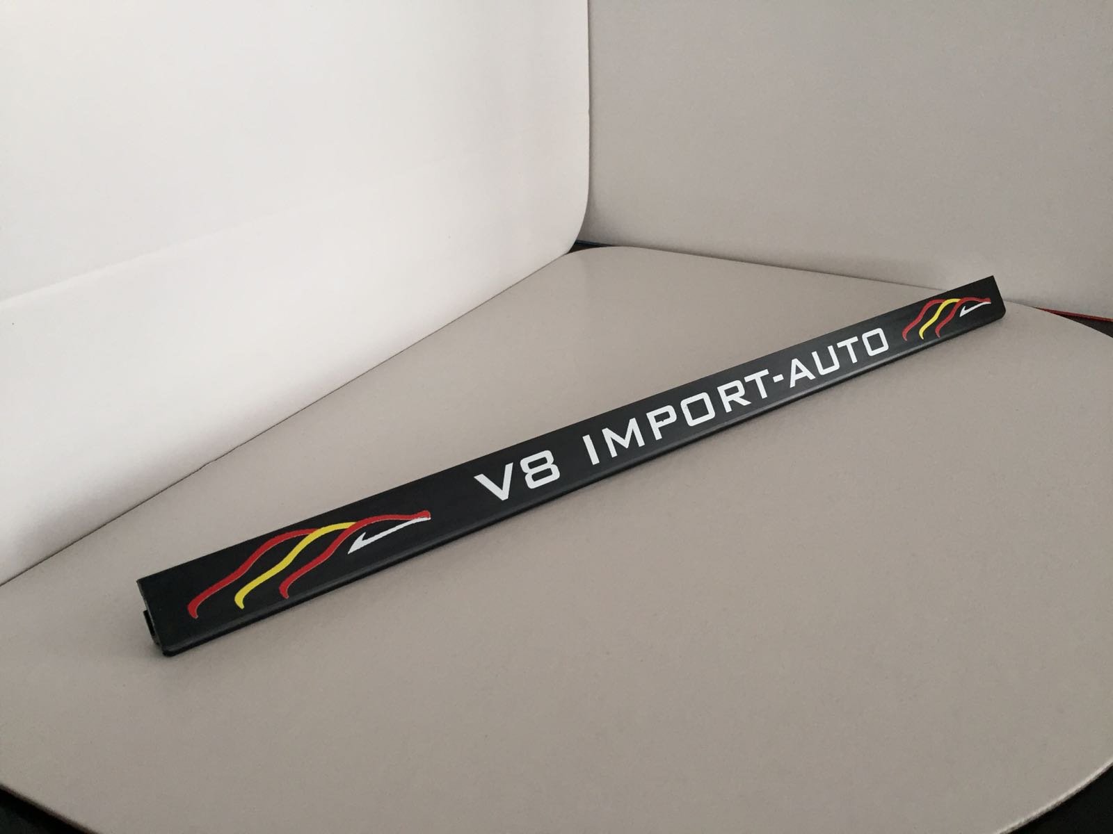 Oedim Portamatrículas Polipropileno para Coche 41,2x1cm | Ideal para Poner Datos de Contacto