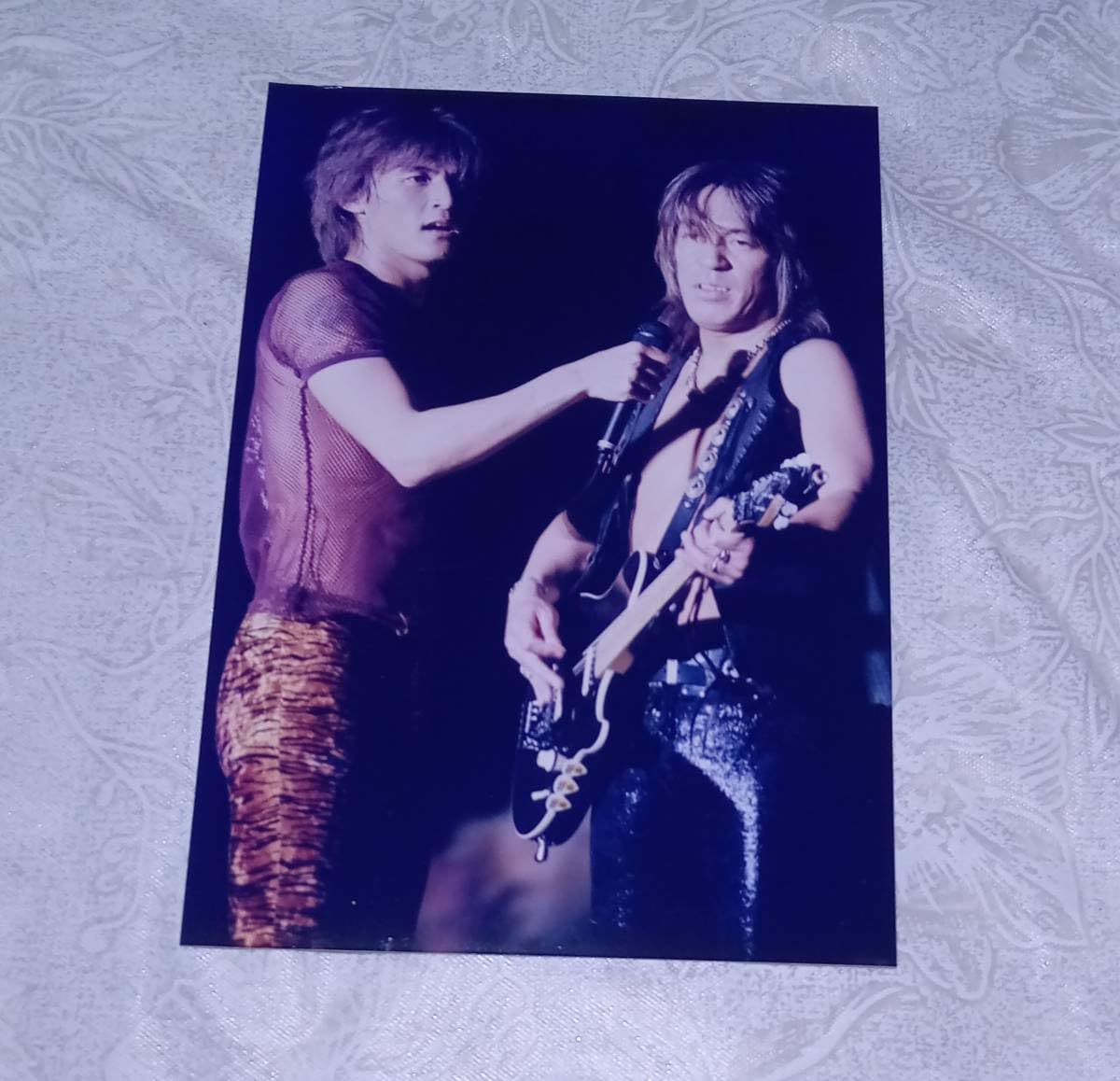 Amazon.co.jp: 生写真 B'z 稲葉浩志 松本孝弘 ライブ 写真 コンサート