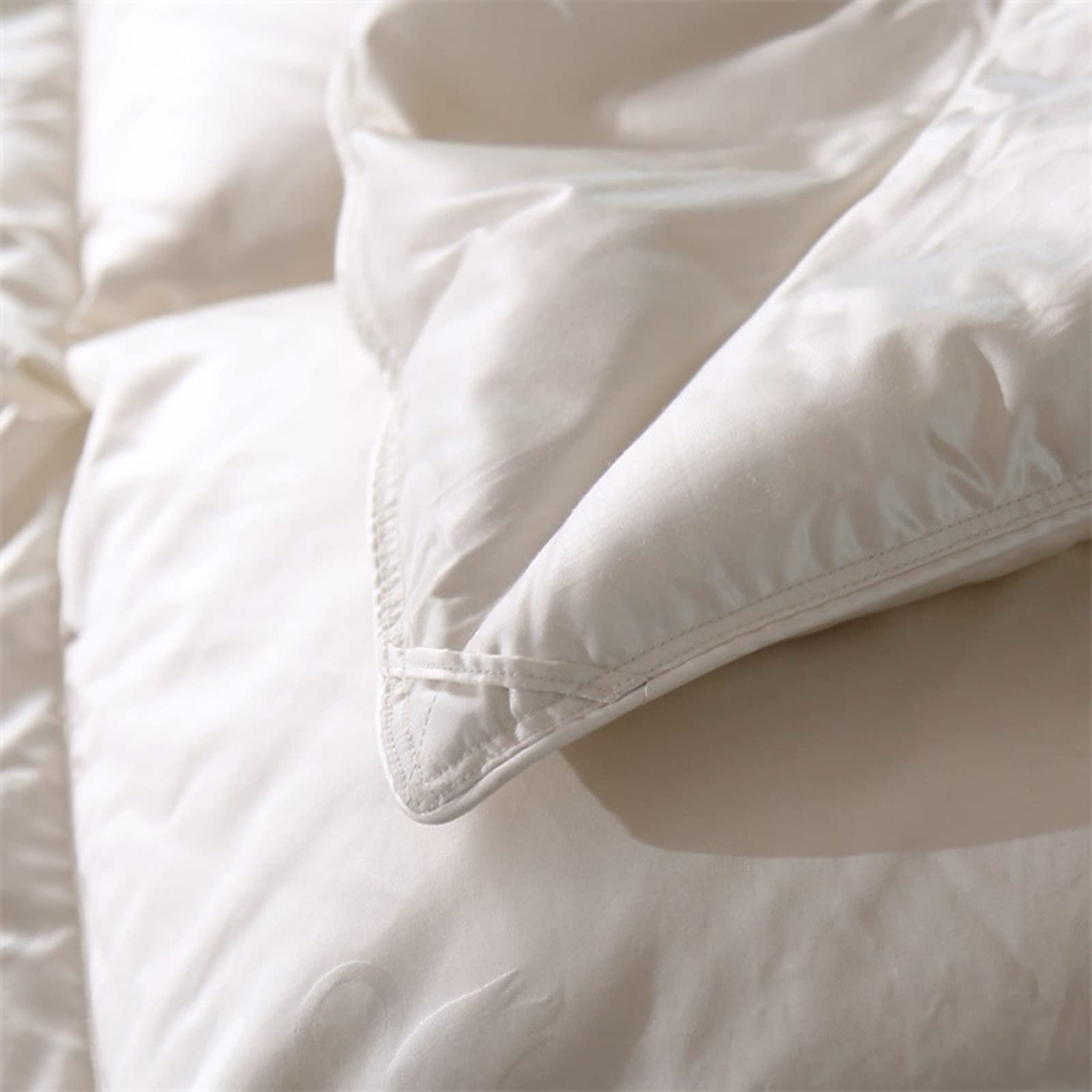 Amazon｜ホワイト グース ダウン 98% 羽毛布団、シルク コットン ジャ