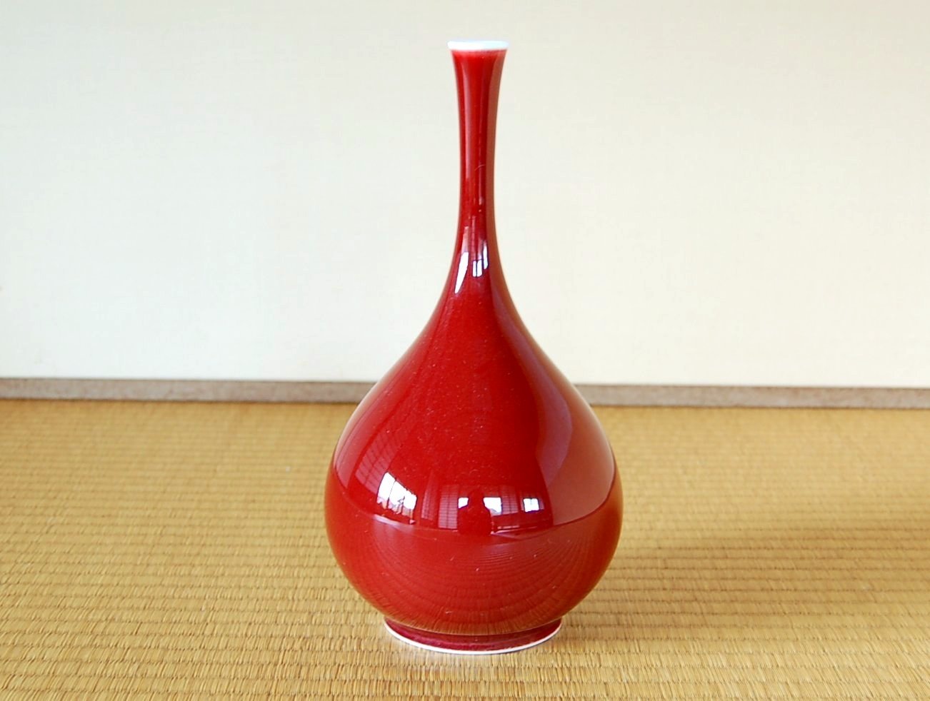 Amazon.co.jp: 【有田焼】辰砂 鶴首花瓶（馬場真右エ門窯 / 木箱入