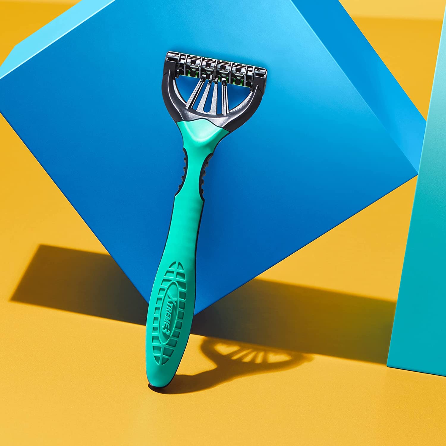 Wilkinson Sword Xtreme 3 Sensitive Disposable Razors, Pack of 6