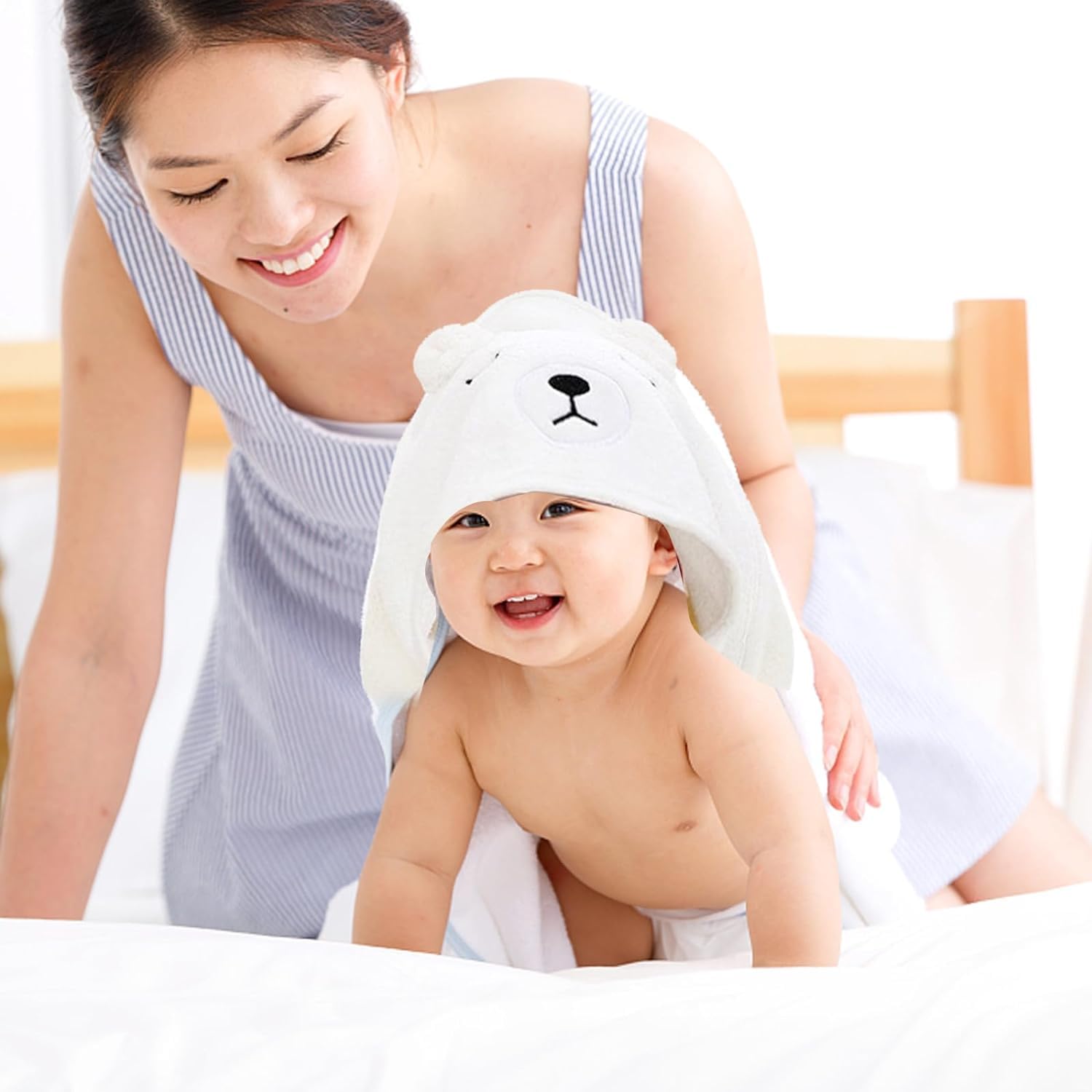 3 Pièces Serviette de Bain Capuche Bébé,Serviette Bebe Naissance,Cape de Bain Bebe,Douces & Absorption Forte,80 x 80cm Peluche De Corail De Haute Qualité