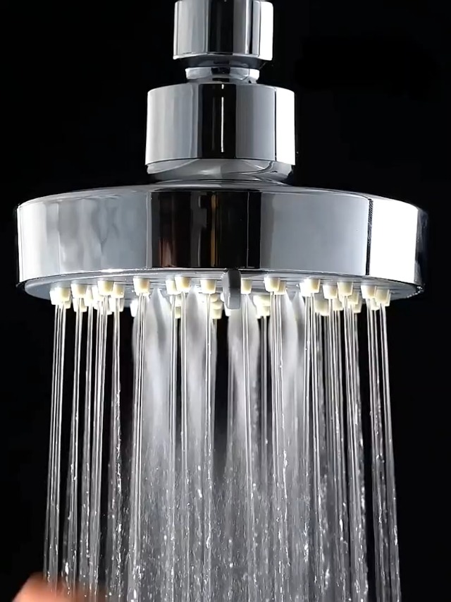 AquaDance Soffione doccia cromato ad alta pressione a 6 livelli, 17,8 cm, testato per soddisfare gli standard di qualità statunitensi, angolo regolabile, con finitura di installazione senza attrezzi