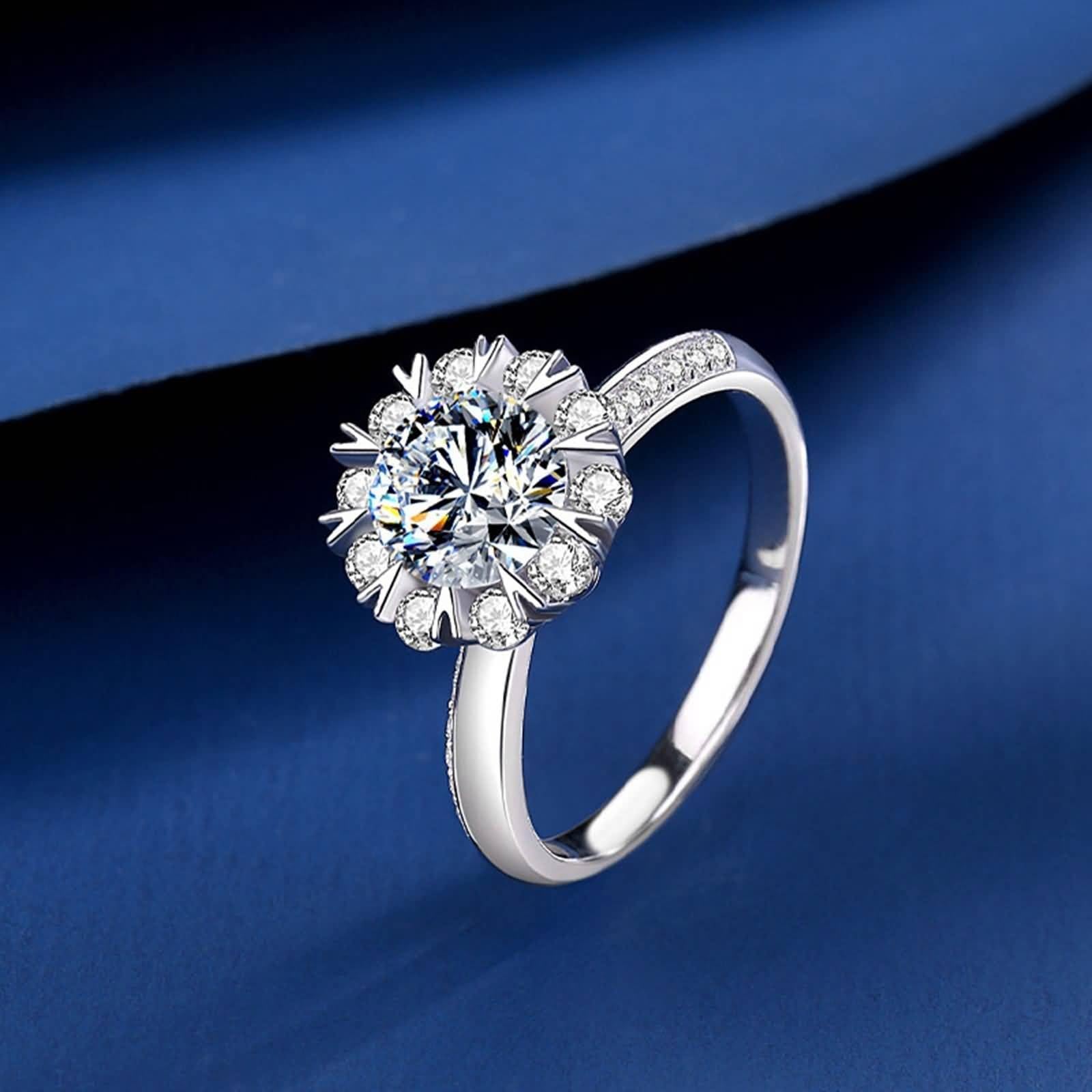 Anello di fidanzamento da donna, delicato e sottile, elegante anello con fiore di moissanite rotondo 1 carati, in argento bianco 18 carati, misura 47 (15,0)