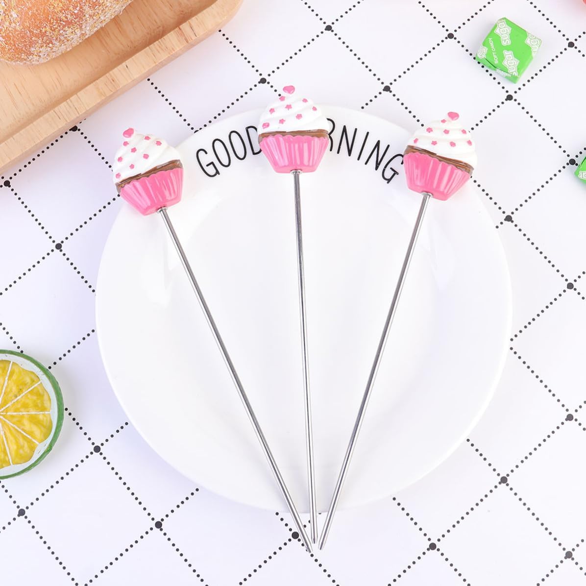 Cake Tester Probe Sturdy Resin Handle 4pcs Stainless Steel Heart Shape Kitchen Tool for Gauging Cake Readiness for Baking Muffins and Biscuits