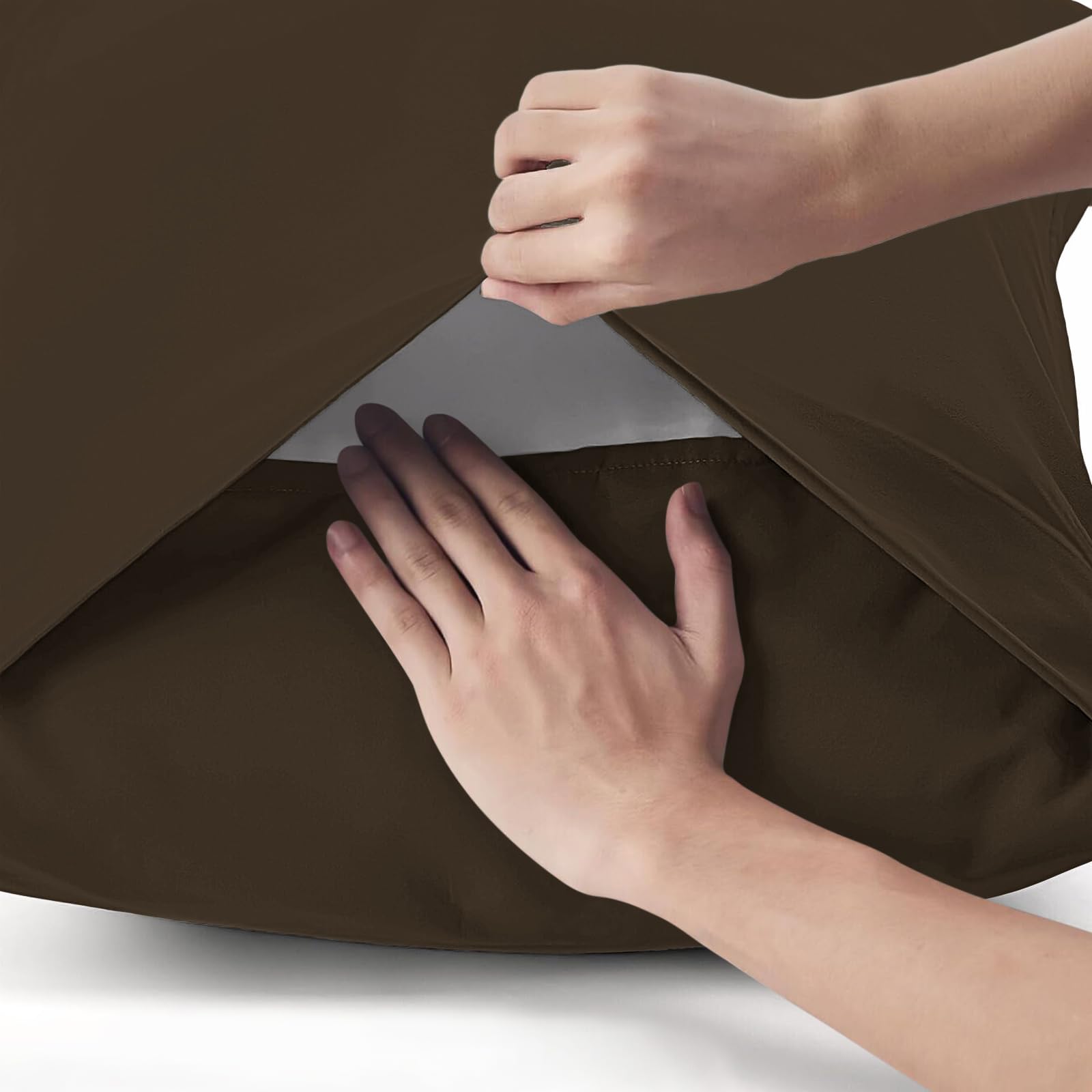 Federe Cuscini Letto Matrimoniale Cotone 50x70 cm 2 PCS, Set 2 Federe Certificato Oeko-TEX in Premium Cotone 110GSM, Morbida e Traspirante, Ipoallergenica -Marrone Chiaro