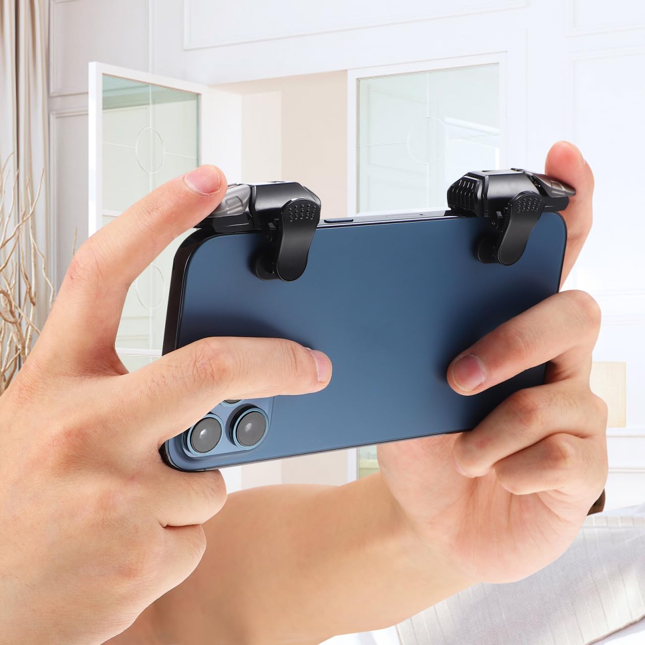 UKCOCO Mobile Controller 6 Trigger + 3 Fingerhandschuhe Set – ergonomische L2/R2 Auslöser für präzises Zielen & Schießen, atmungsaktive Gaming-Fingerhüllen reduzieren Bildschirmlatenz