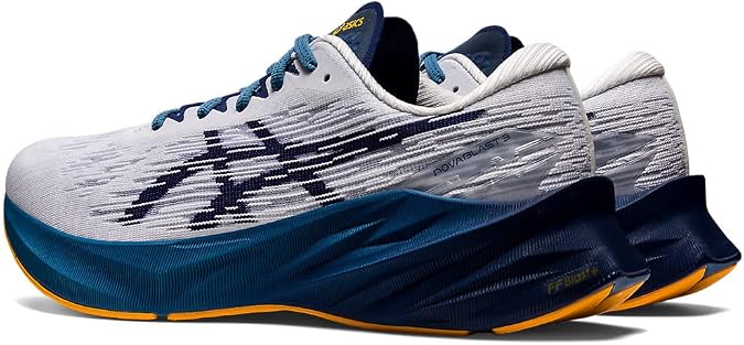 ASICS Men's NOVABLAST 3 Running Shoe