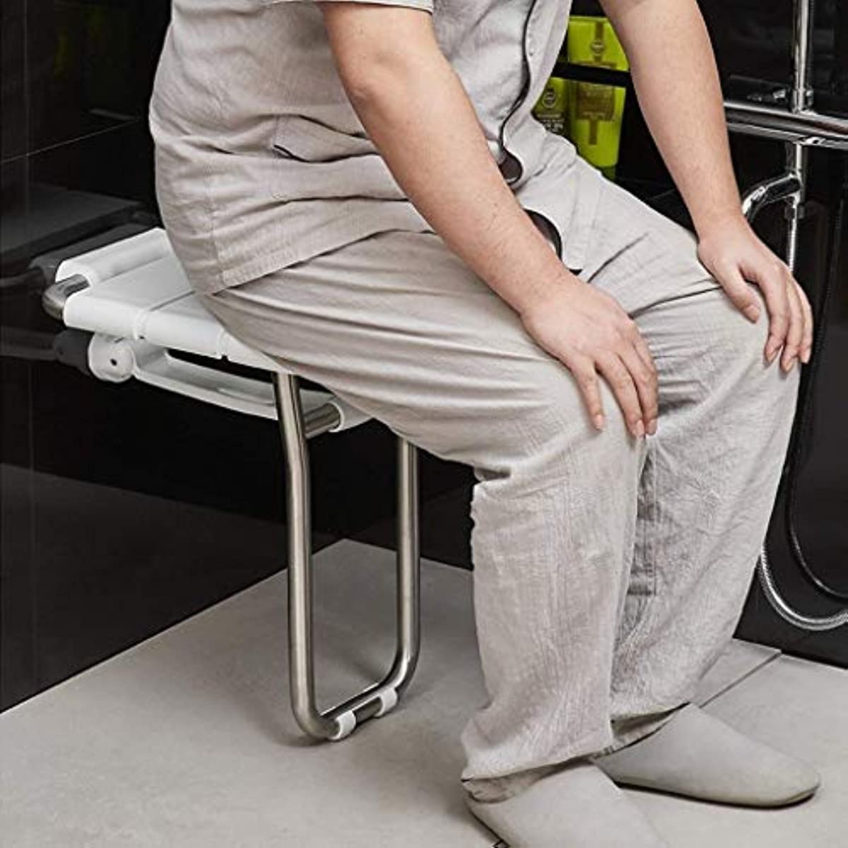Taburete de ducha plegable, asiento de ducha plegable montado en la pared, asiento de plástico antideslizante con patas de acero inoxidable, ideal para personas mayores y seguridad en el baño, diseño