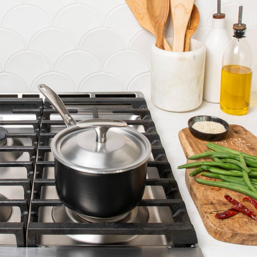 Nordic Ware Basalt Formed Aluminum Sauce Pan with Lid, 1.5-Quart