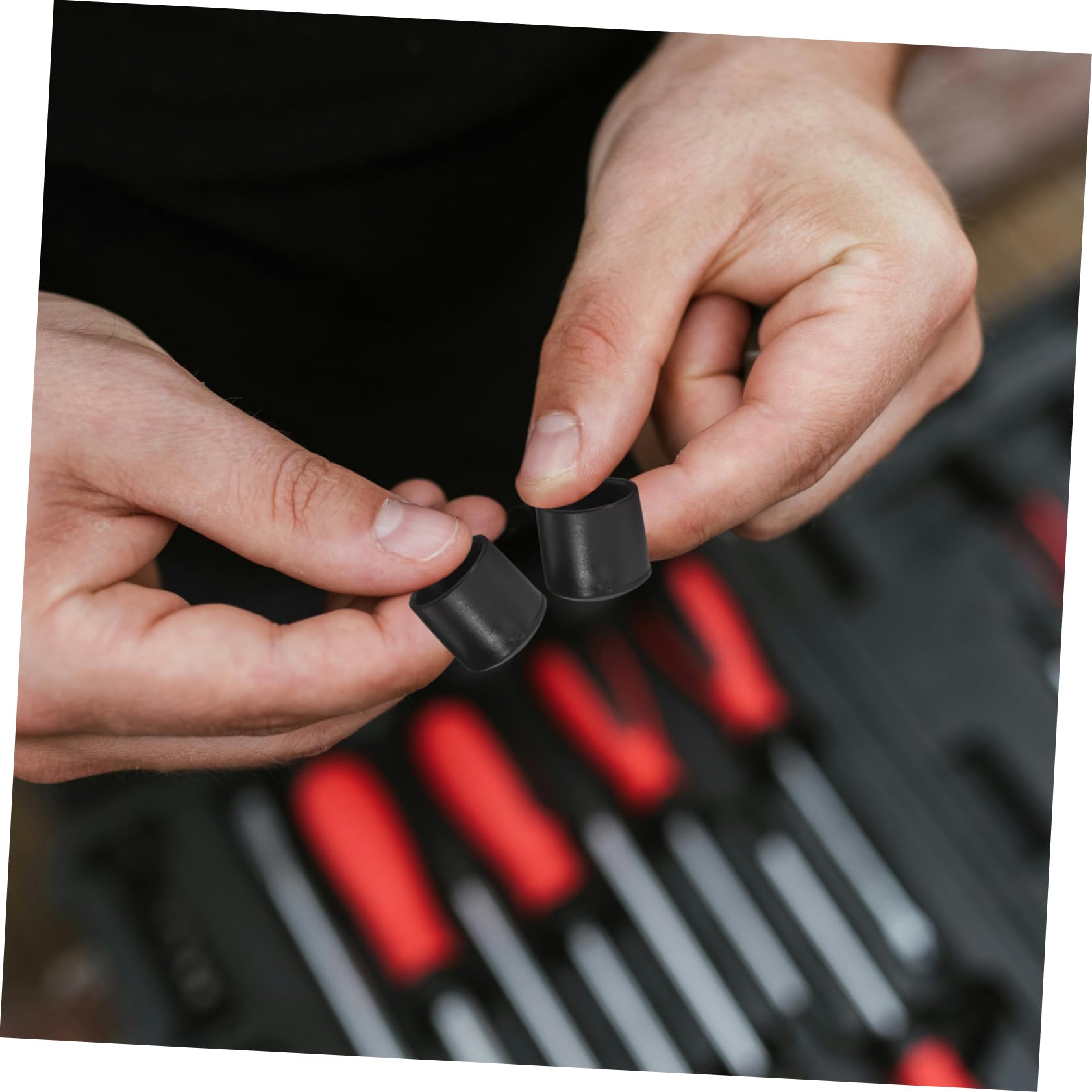 Amazon | TOGEVAL 50個入り テントポール用エンドキャップ 黒色