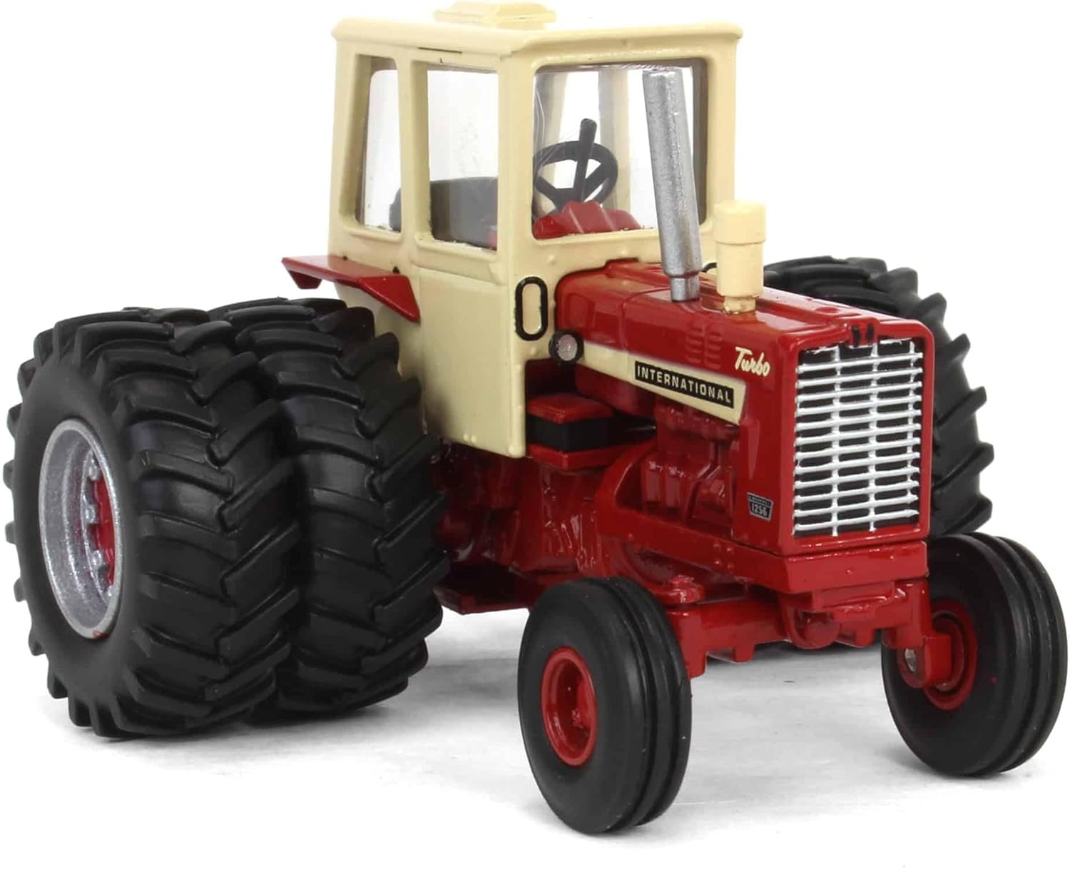Spec Cast 1/64 IH Farmall 1256 2WD Tractor with Rear Dual Wheels & Cab ZJD1946